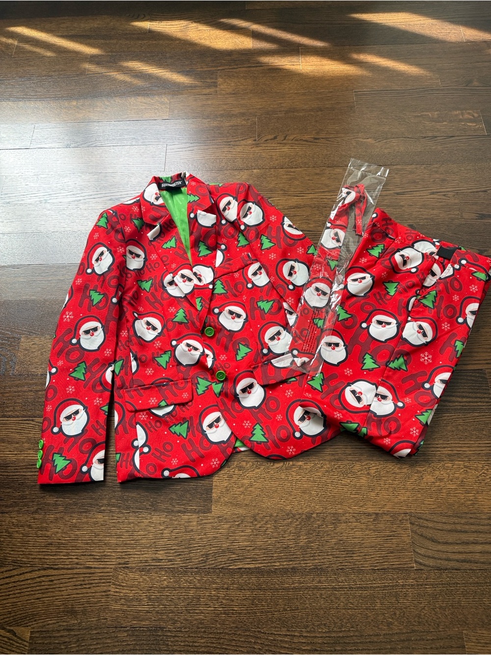 Suitmeister Boys Santa 3 Piece Suit Blazer, Pants, Tie
